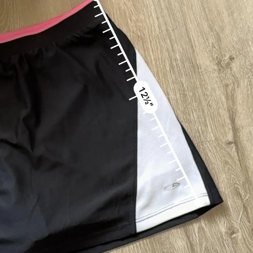 Vintage y2k Black and Pink Skort Mini